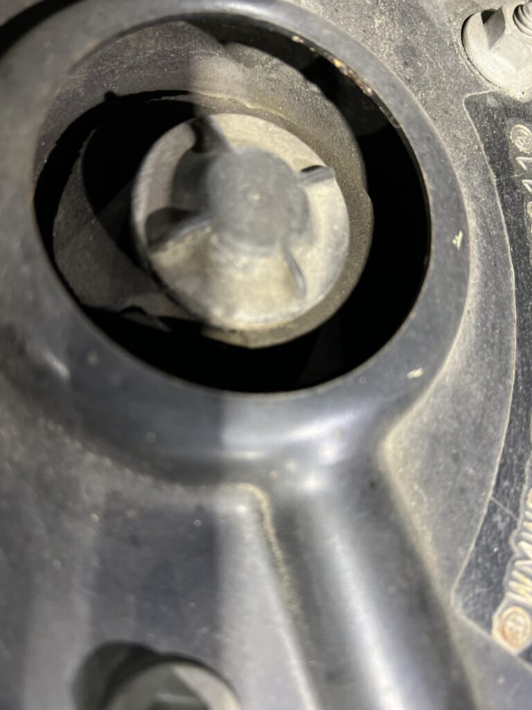 アッパーマウント