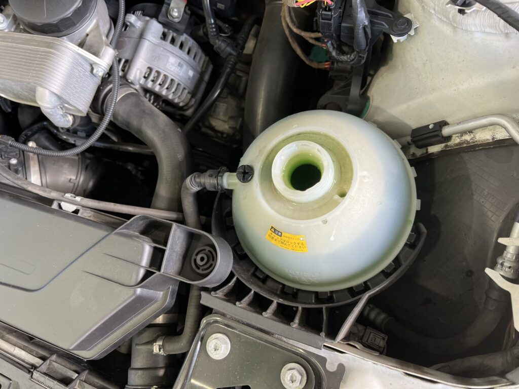 bmw　f30　暖房効かない